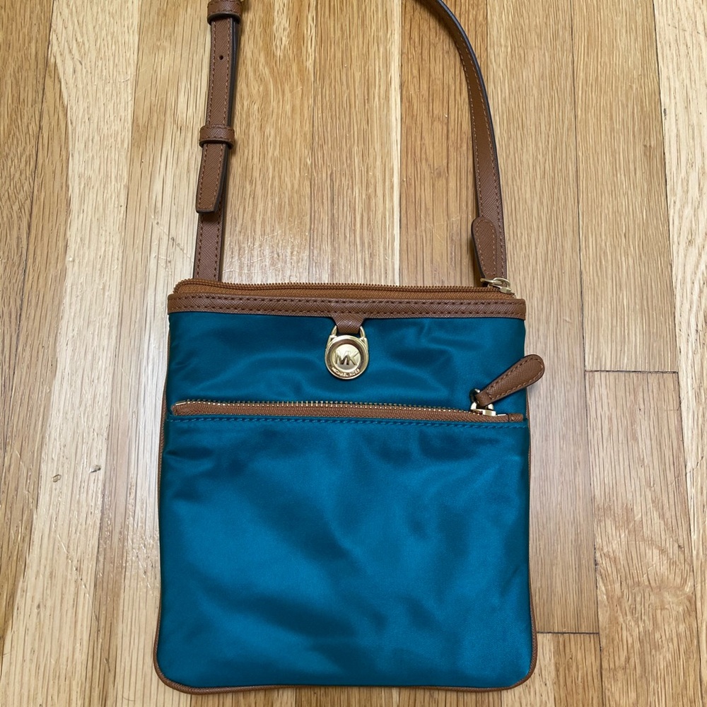 Michael Kors Teal Kempton Cross Body Bag